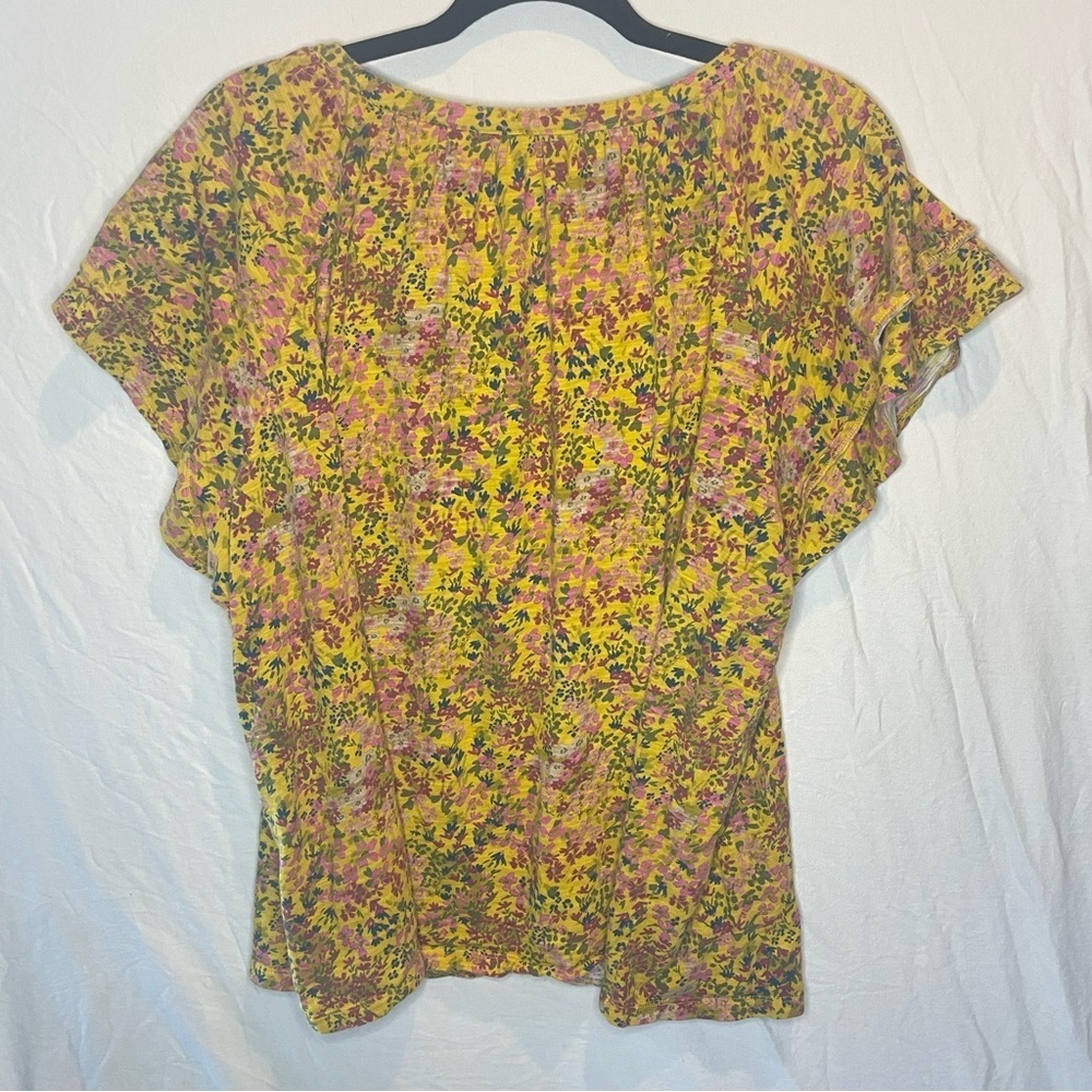 Floral Women's Top - Picture 6 of 8